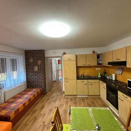 Strazov Apartman Pod Kostelem מראה חיצוני תמונה