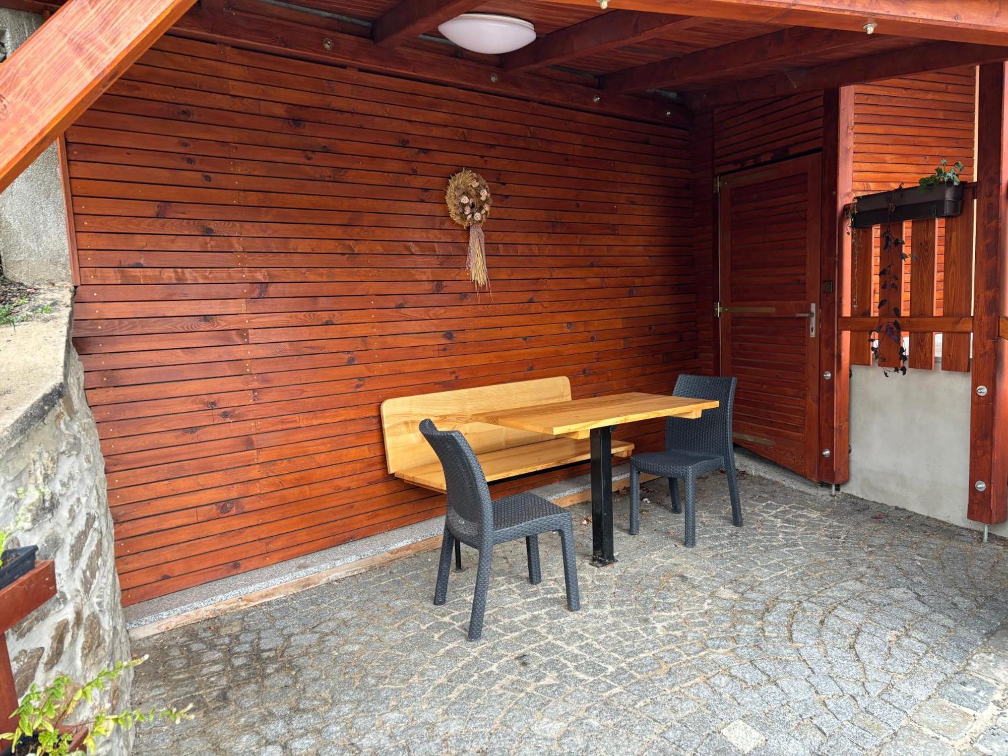 Strazov Apartman Pod Kostelem מראה חיצוני תמונה